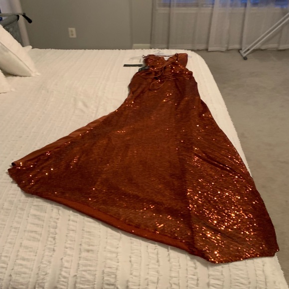 Lady Black Tie Formal Dress | Eclipse Gown - Sienna - Picture 6 of 8